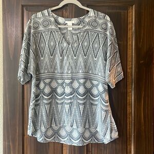 H&M Black and White Short Sleeve Blouse Size 4